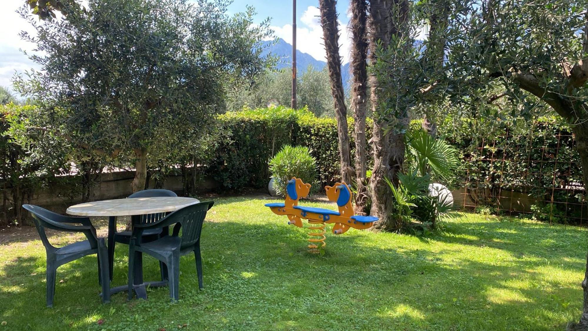 Appartamenti Nataly Torbole Sul Garda Eksteriør bilde